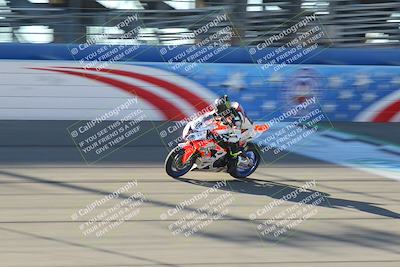 media/Nov-26-2022-Fastrack Riders (Sat) [[b001e85eef]]/Level 3/Session 1 Front Straight/